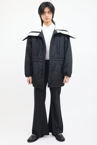 Goen.J Black 
White Sailor Collar Padded Coat