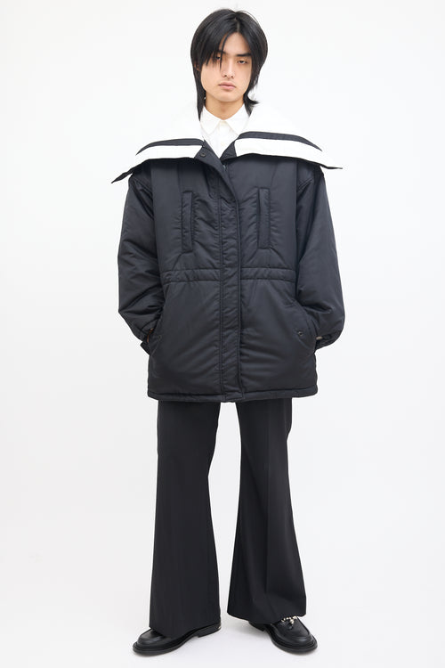 Goen.J Black 
White Sailor Collar Padded Coat