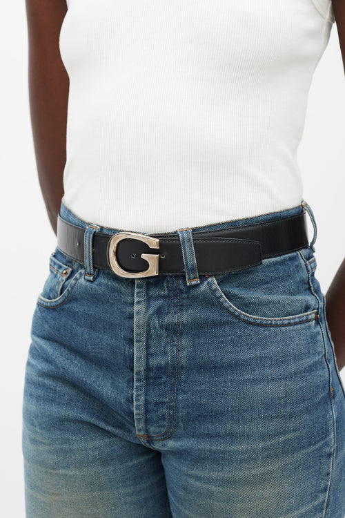 Gucci Black 
Brown Leather Logo Reversible Belt