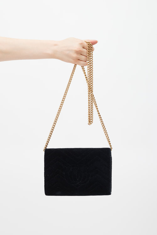 Gucci Black 
Gold Velvet Marmont Bag