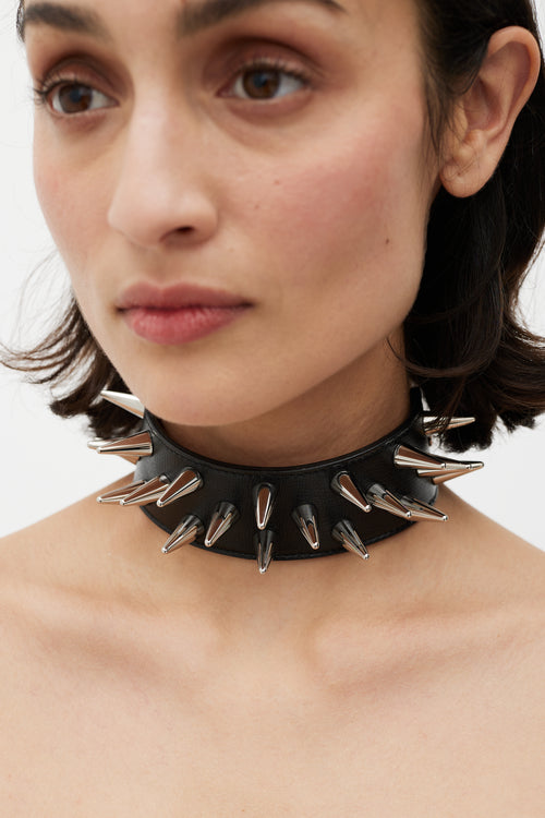 Gucci Black 
Silver Leather Spike Choker