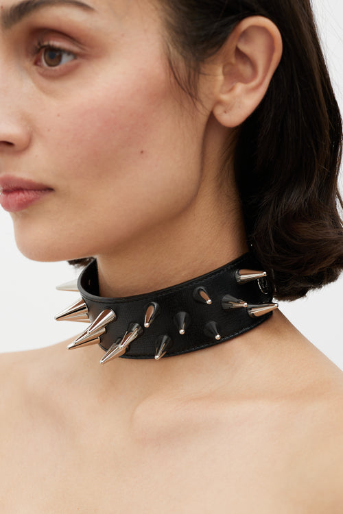 Gucci Black 
Silver Leather Spike Choker