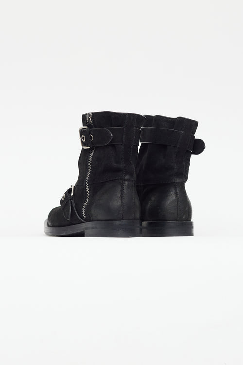 Gucci Black 
Silver Suede Buckled Boot