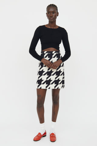 Gucci Black and White Houndstooth Wool 
Silk Skirt