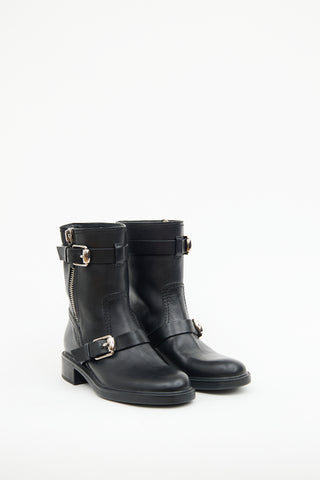 Gucci Black 
Silver Buckle Boot