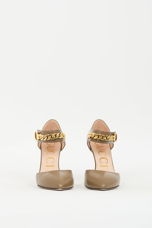 Gucci Taupe Leather D
Orsay Chain Pump