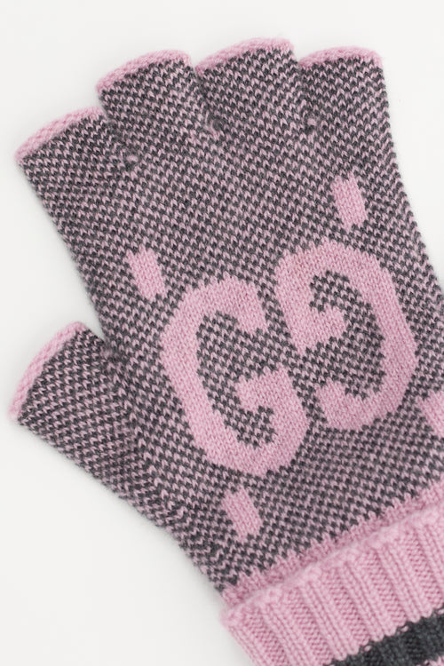 Gucci Pink 
Grey Cashmere GG Fingerless Gloves