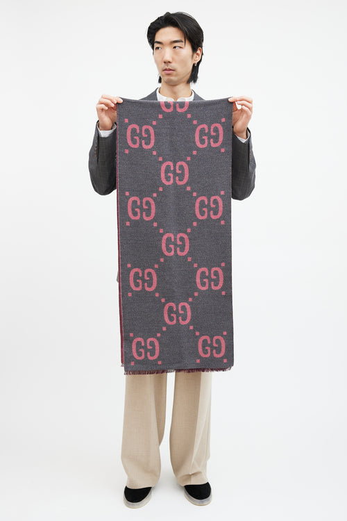 Gucci Pink 
Grey Monogram Scarf