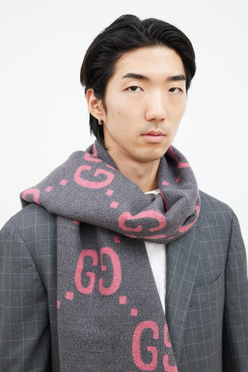 Gucci Pink 
Grey Monogram Scarf