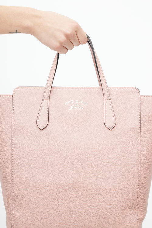 Gucci Pink Pebbled Leather Shoulder Bag