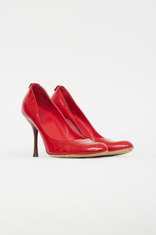 Gucci Red Patent Leather Round Toe Pump