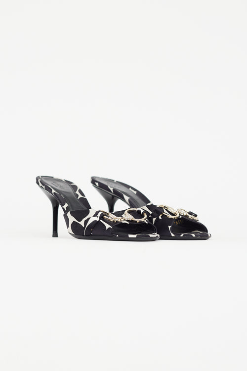 Gucci White 
Black Satin Heeled Mule