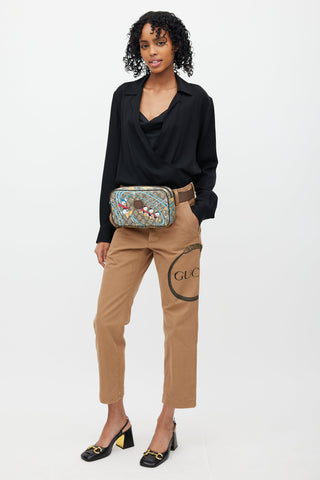 Gucci X Disney Brown 
Multi Donald Monogram Belt Bag