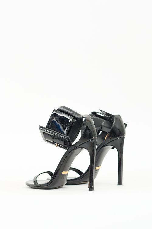 Gucci Black Patent Leather Victoire Sandal