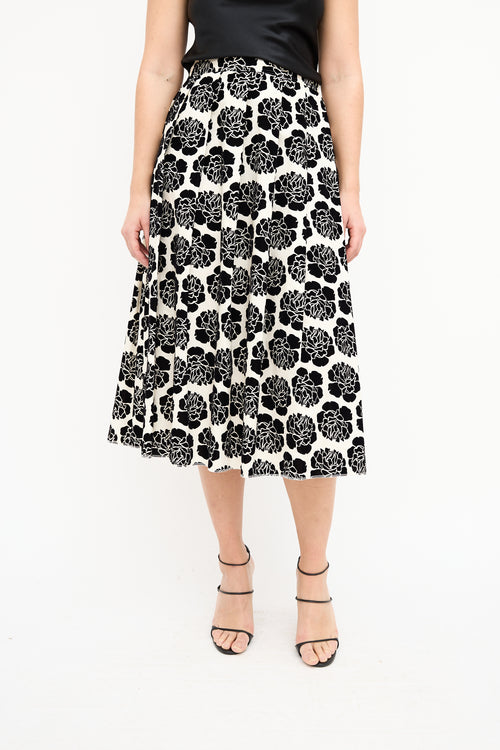 Hache Cream 
Black Velvet Floral Skirt