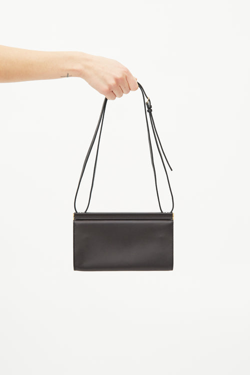 Hermès 2019 Noir Evergrain Clic-H 21 Shoulder Bag