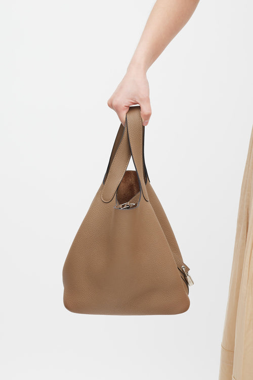 Hermès 2021 Beige De Weimar Clemence Picotin 22 Lock Bag