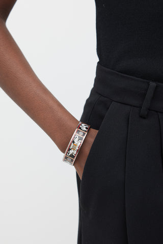 Hermès Black 
Red Enamel Torana Print Bangle