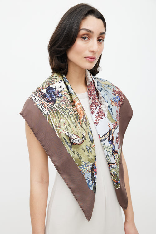 Hermès Brown 
Multi Silk Sichuan Scarf