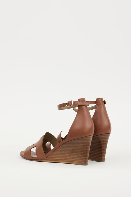 Hermès Brown 
Silver Leather Legend Sandal