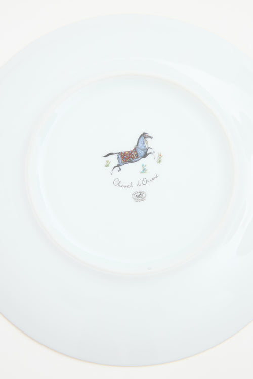 Hermès White 
Multi Cheval d
Orient Dessert Plate