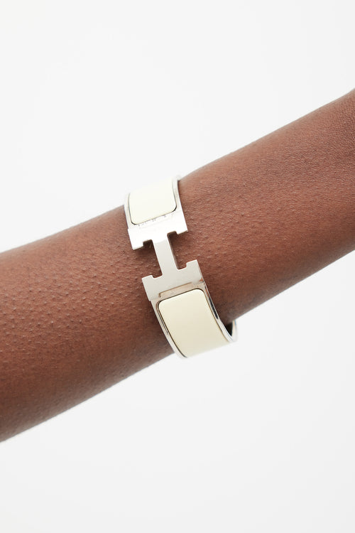 Hermès Cream 
Silver Clic Clac H Bracelet