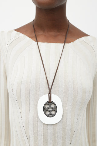 Hermès Dark Brown 
White Lift Necklace