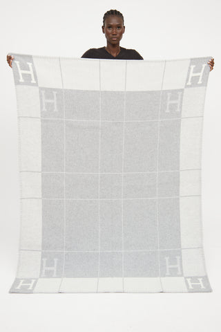 Hermès Ecru and Gris Avalon Throw Blanket