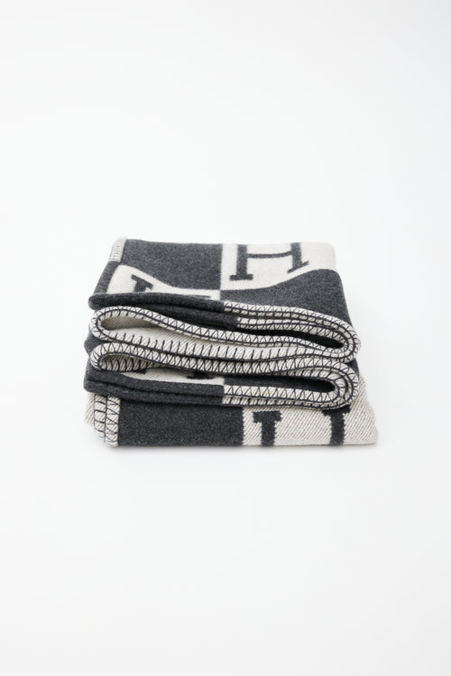 Hermès Grey Cashmere 
Merino Wool Avalon Throw Blanket