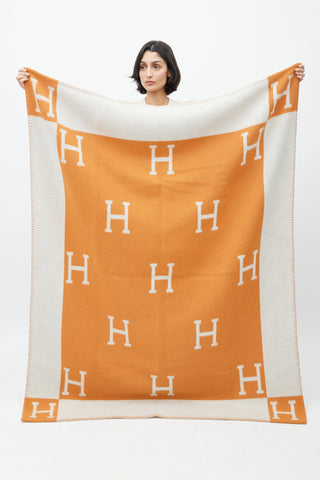 Hermès Orange 
Grey Avalon Throw Blanket