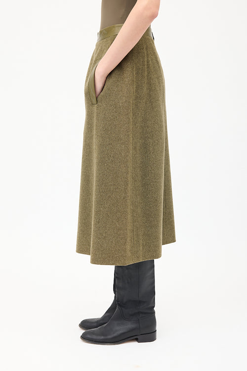 Hermès Vintage Green Wool 
Cashmere Midi Skirt