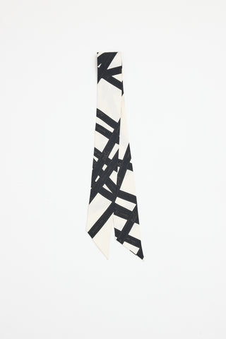 Hermès White 
Black Silk Bolduc Twilly Scarf