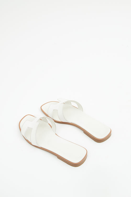 Hermès White Oran Sandal