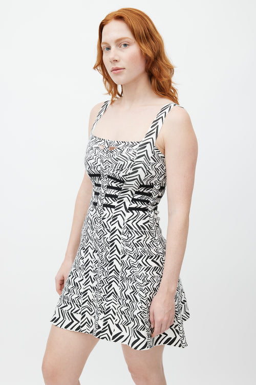 Hervé Léger Black 
White Print Bandage Dress