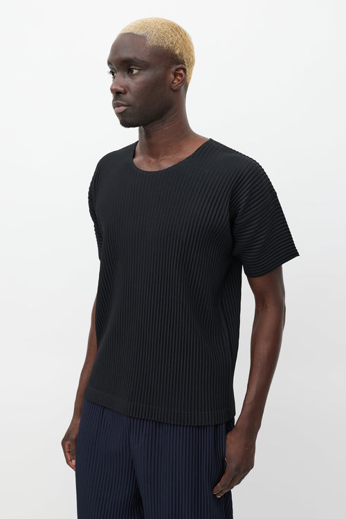 Homme Plissé Issey Miyake Black Pleated Crewneck T-Shirt