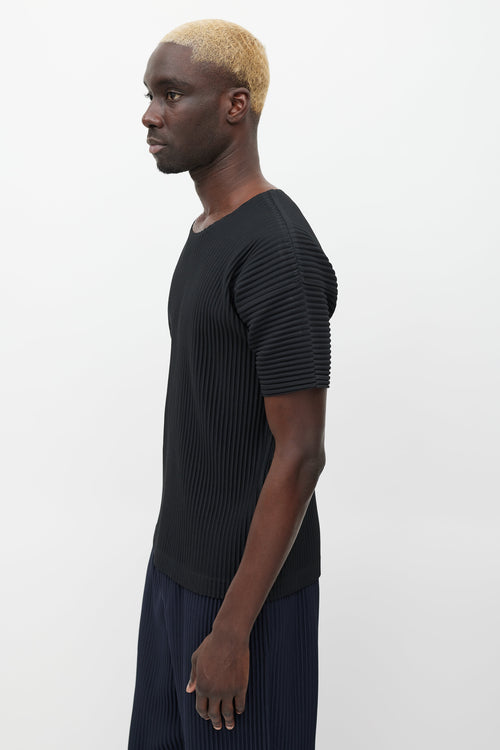 Homme Plissé Issey Miyake Black Pleated Crewneck T-Shirt