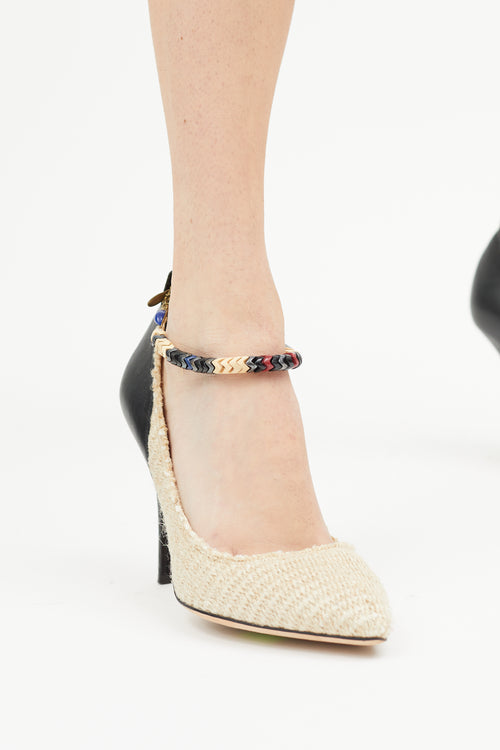 Isabel Marant Beige 
Black Woven Beaded Pump