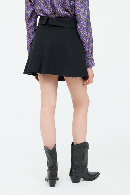 Black Pleat Raw Hem Skirt