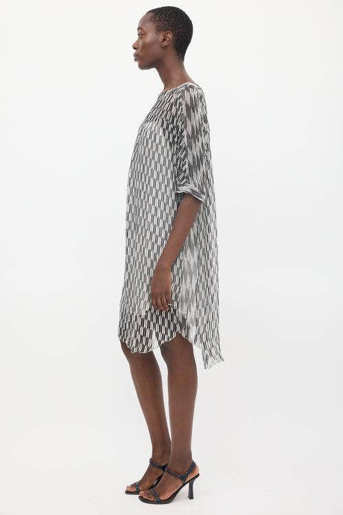 Isabel Marant Étoile Black 
White Sheer Printed Zaggy Dress