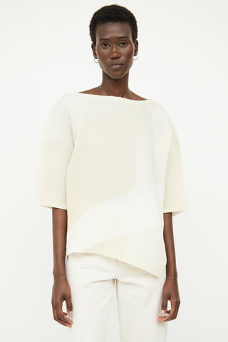 Issey Miyake Cream 
Beige Pleated Top