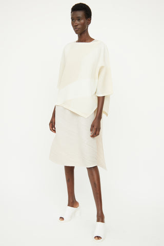 Issey Miyake Cream 
Beige Pleated Top