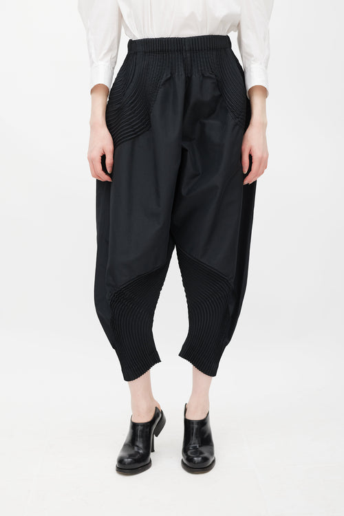 Issey Miyake Black Pleated Balloon Trouser