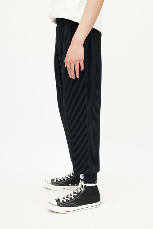 Issey Miyake Black Pleated Cropped Trouser