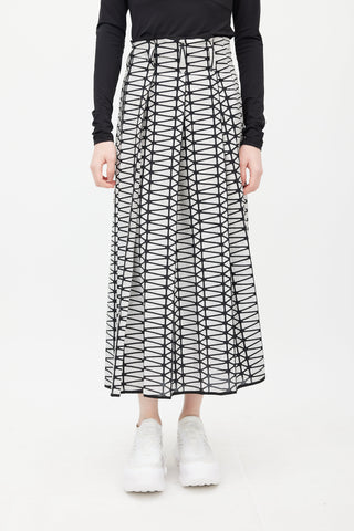 Issey Miyake Black 
White Geometric Skirt