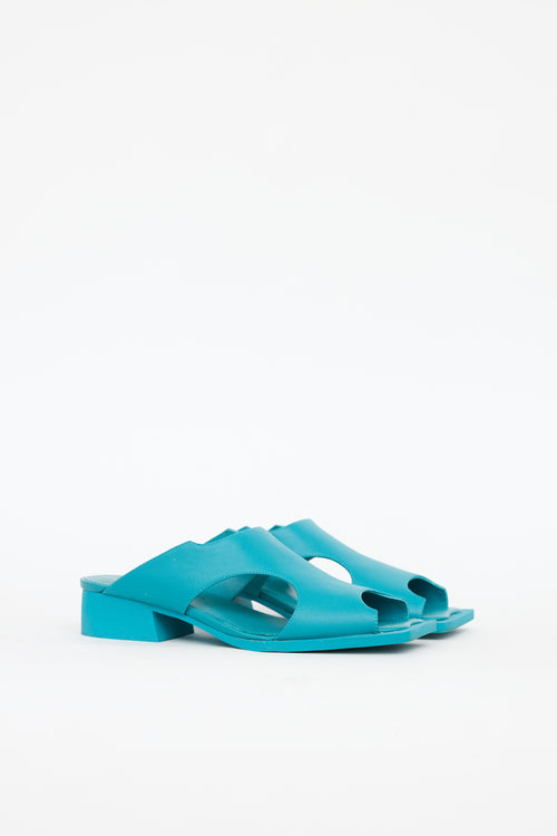 Fin Cutout Sandal