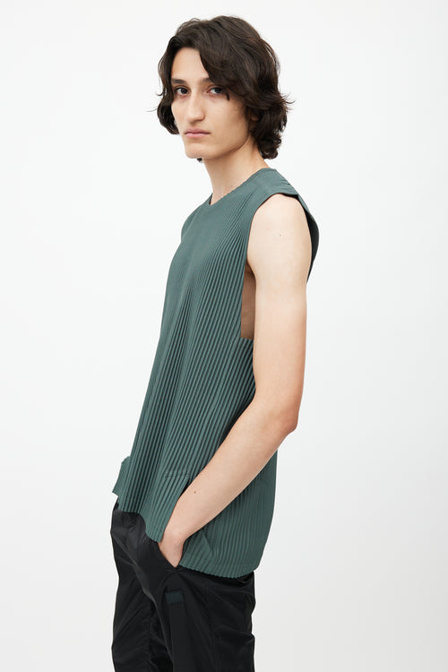 Issey Miyake Green Pleated Sleeveless Top