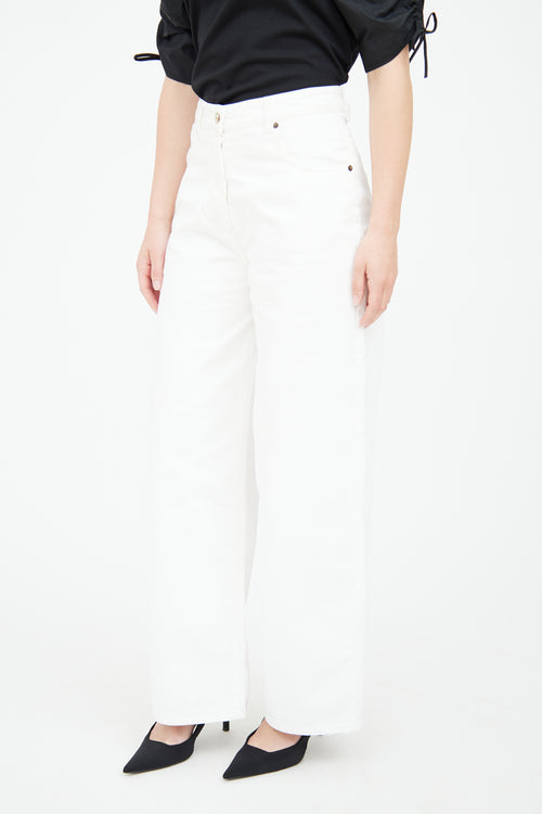 Jacquemus White 
Le Coup De Soleil
 Jean