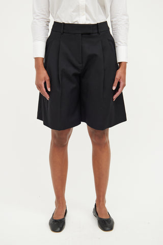 Khaite Black Pleated Short