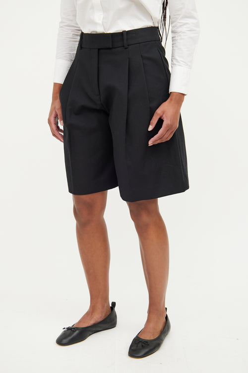 Khaite Black Pleated Short