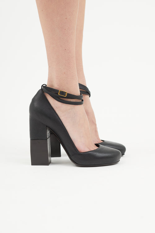 Lanvin Black Leather Strappy Heel